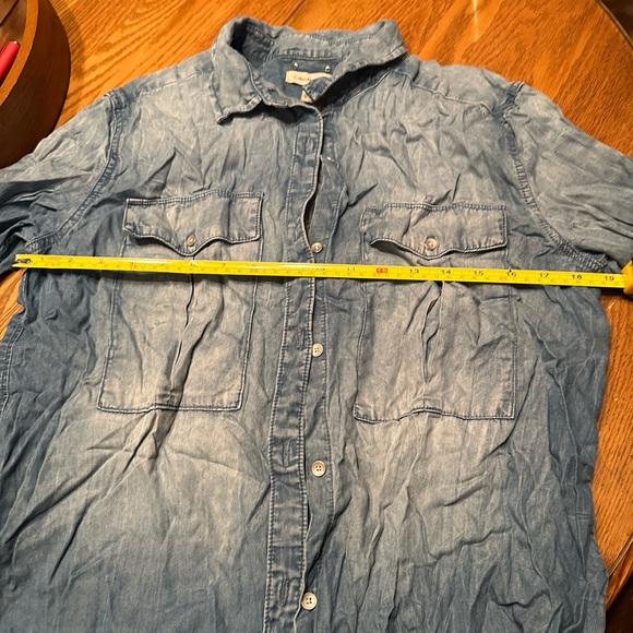 Calvin Klein Jean Shirt - Picture 5 of 6
